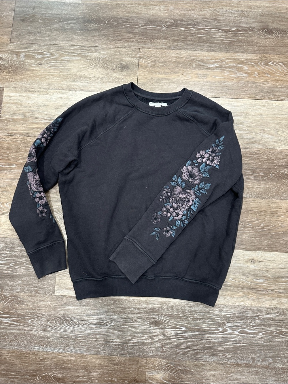 Spiritual Gangster Cozy Crew with  Beautiful Embroidery